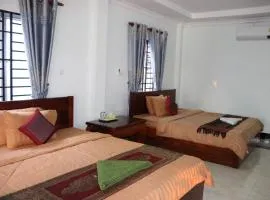 AHHA Bungalow Kampot