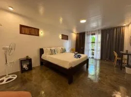 NUTMEG Cottage Siargao- Private room
