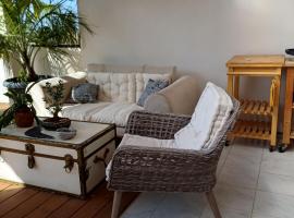 בית נופש, hotel v destinaci Atlit