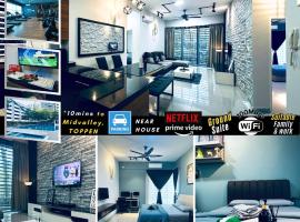 Johor Big & Cozy Home, Easy Parking, 2Rooms, Fast WiFi, hotel di Johor Bahru