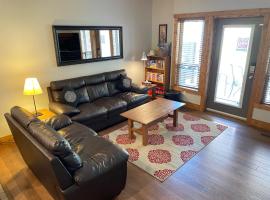 Casa Del Mila Oro Condo, condo a Osoyoos