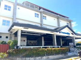 FountainBlue Hotel and Banquet Hall, hotel v destinaci Locsin