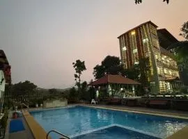 Arav Resort