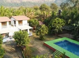 Sandy's Kinjal Farm & Tents