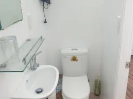 Private cabin Close to airport