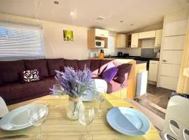 Marton Mere - 3 Bedroom Caravan