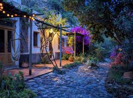 Cortijo Jamaica - Off Grid Paradise - Costa Tropical, hotell sihtkohas Los Díaz