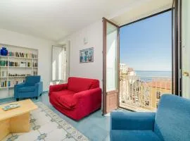 LUIMAR Holiday House