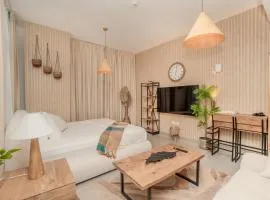 Private Luxury Studio by Blue Cloud Holidays