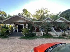 Apt 5 - Christmark Pension