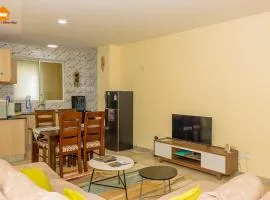 Nimmoh's Homestays at Kishan Towers