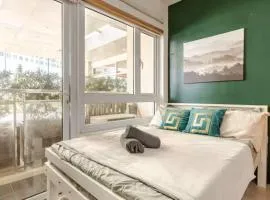 4-Pax Studio w FREE Parking, 5 mins to Sky Ranch