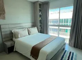 Grandblue Condominium#701 TopFloor MaePhim Rayong