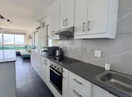 Camarque 92 - 3 Bedroom Apartment - 180 Degree Sea Views In Umdloti