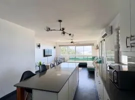 Camarque 92 - 3 Bedroom Apartment - 180 Degree Sea Views