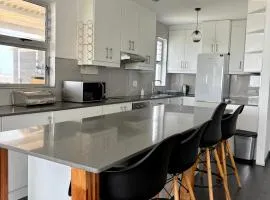 92 Camarque - 3 Bedroom Apartment With Amazing Sea Views In Umdloti