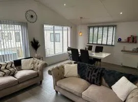 4 Pine view