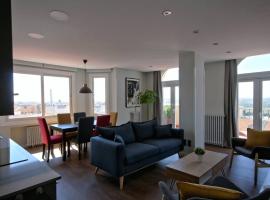 &Aacute;tico en la Gran V&iacute;a con Terraza al Palacio Real