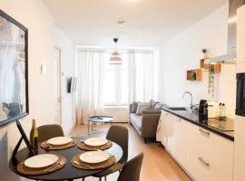 Canal View Apartment