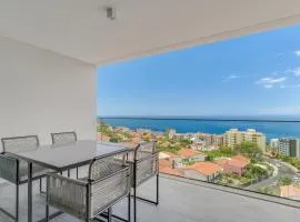 Luxury Laura Apartment by Holiday Rental Madeira