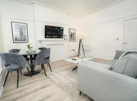 The Cheltenham Suites - Elegant 1 Bed Apartment