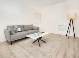 The Cheltenham Suites - Stunning 1 Bed Apartment