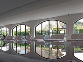Limen Wellness Hotel & Spa, hotel en Campofelice di Roccella