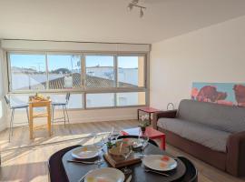 Sol-y-Days Mur&egrave;nes, Grand studio confortable avec parking, proche du centre ville et de la plage