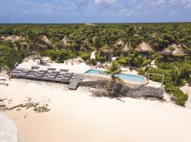 Art Village Tulum, hotel in Tulum Pueblo