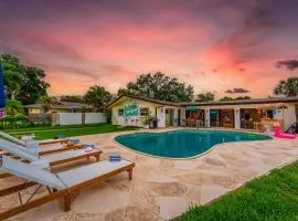 Waterfront Oasis Htd Pool PuttPutt Bocce Ball