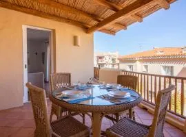 Luxury apt in Porto Cervo square with parking