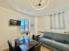 Casa Serenella, ξενοδοχείο σε Gravedona