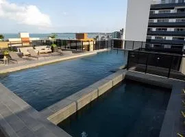 Flat novo, moderno e super bem localizado