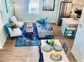 Famous Port A Pelican House Stunning NEW construction Walk to Marina & Bars
