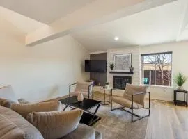 Hefner Lake Townhome, trails, restaurants, shopping