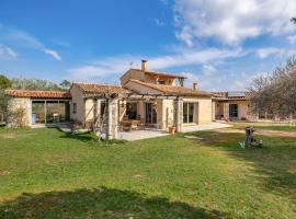 Pet Friendly Home In Montauroux, Hotel in Montauroux