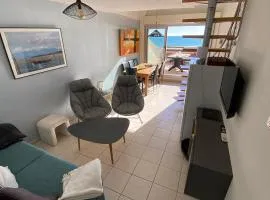 Port Leucate: Appartement T3 Duplex Climatisé, 6 Pers, Face à la Mer, Parking - FR-1-798-53