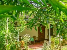 Canal Side Safari Lodge