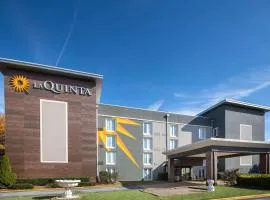 La Quinta by Wyndham Atlanta Airport South