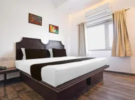 Super Townhouse Central Bazar Road Ramdaspeth, hotel poblíž Mezinárodní letiště Dr. Babasaheb Ambedkar - NAG, Nágpur