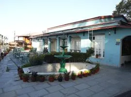 Sansa By The Woods - Manor&Spa