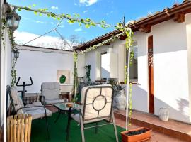 DomuMnG, hotel a Elmas