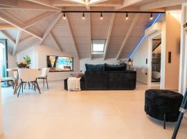 Chris Luxury Loft, hotel in Preveza