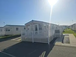Modern caravan Robin Hood Rhyl