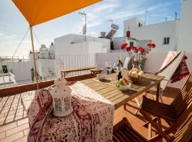 Casa Irene Conil town house in the center, roof terrace with great views