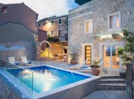 Schönes Steinhaus Villa Toni Mit Pool