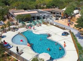 Chalet N tout confort à deux pas des plages, hotel v destinaci Pianottoli-Caldarello