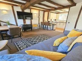 Dove Cott Croyde Sleeps 4 Central Location