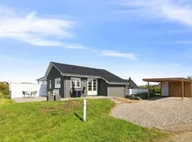 Holiday Home Mikka - 450m from the sea by Interhome