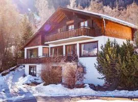 Chalet Le Rossignol by Interhome